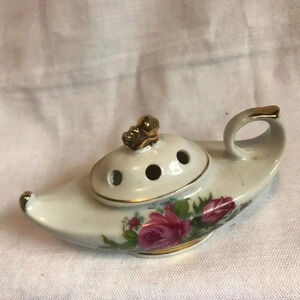 Vintage Genie Wishing Lamp made in Japan